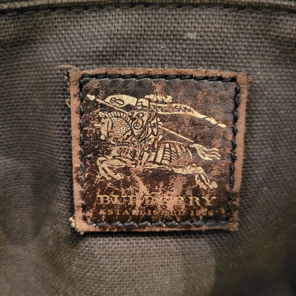 Burberry Bag / Purse - Picture 6 of 7